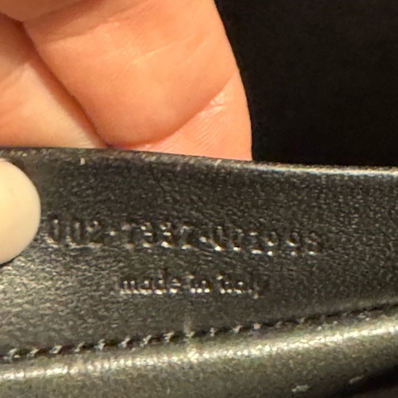 Authentic Yves Saint Laurent  Leather Grommet Detail Shoulder Handbag Black. - Picture 11 of 14